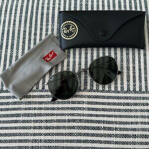 NWOT Men’s Ray Ban sunglasses